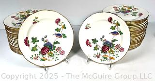 Set of Fine Porcelain Lunch Plates in Wedgwood Cuckoo Pattern