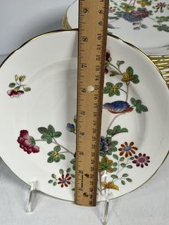 Set of Fine Porcelain Lunch Plates in Wedgwood Cuckoo Pattern