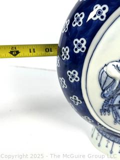 Chinese Blue and White Porcelain Double Rabbit Moon Vase