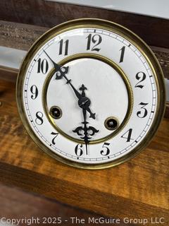 Victorian German Made Junghans Model I-B19 Wall Clock in Working Condition, with Key