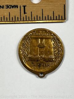 1916 French WWI Battle Of Verdun They Shall Not Pass Medal