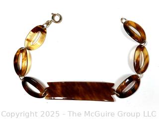 Openwork Shell Bracelet with 14KT Gold Clasp and Links. 