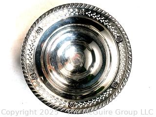 Gruen Weighted Sterling Silver Pierced Edge Pedestal Dish. 131 grams