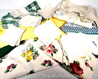 Group of Table Linens