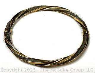  18kt Yellow Gold Twisted Bangle Bracelet. 8 Grams