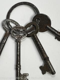 Skeleton Keys on Key Ring