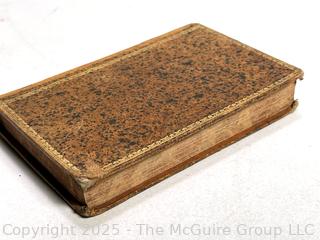 Leather Bound with Gilt Decoration Rosario, Histoire Espagnole, Lille, L. Lefort, 1840. 1st Edition Book. 
