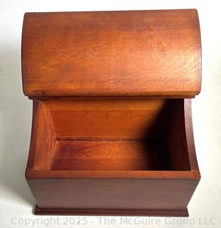 Hinged Wooden Storage Box with Pastoral Farmhouse Scene