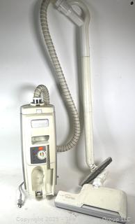 Lux Upright Vacuum Cleaner