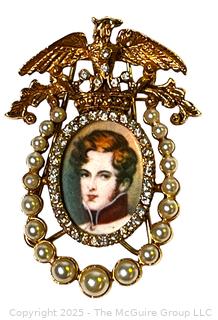 Florenza Pearl Picture Frame Brooch