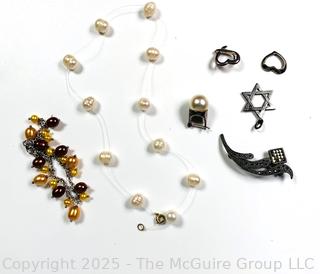 Collection of Pearl And Sterling Silver Jewelry 