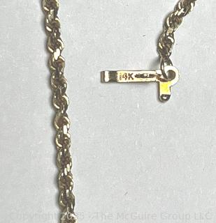 14KT Yellow Gold Twisted Rope Chain Necklace.  2.1 grams