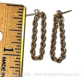 14KT Yellow Gold Twisted Rope Chain Pierced Earrings.  .9 grams.
