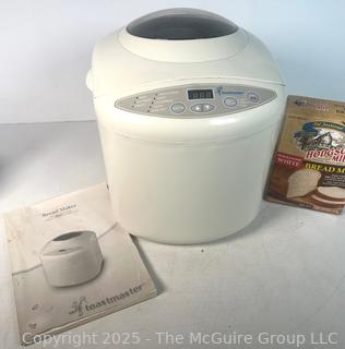Toastmaster Bread Making Machine, Model TBR15