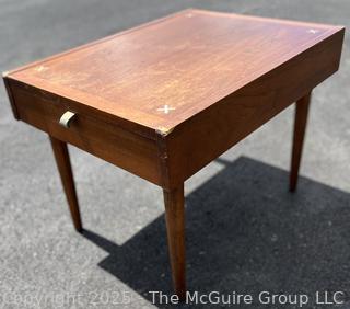 Mid Century Modern American Side Table with Drawer. Martinsville. Some damage 