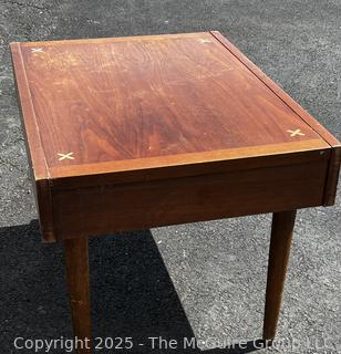 Mid Century Modern American Side Table with Drawer. Martinsville. Some damage 