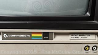 Commodore 1702 Color Video CRT Monitor Computer for Retro Gaming. Powers up but Not Tested with Video Input.