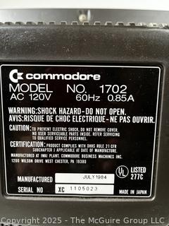 Commodore 1702 Color Video CRT Monitor Computer for Retro Gaming. Powers up but Not Tested with Video Input.