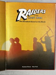 1981 Indiana Jones Raiders Of The Lost Ark Story Book & 1982 ET Extra Terrestrial Storybook