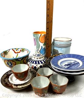 Group of Porcelain and Pottery Decorative Items