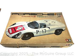Porsche Carrera - 10 Model