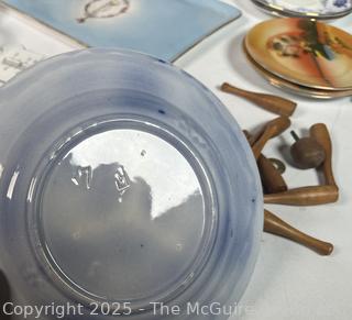 Group of Decorative Items Including Spools