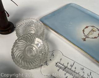 Group of Decorative Items Including Spools