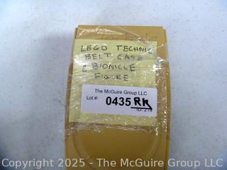 LEGO Technic Belt Case and Bionicle figure