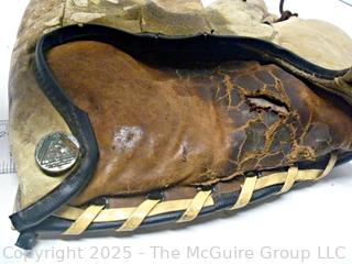 1930s Vintage Baseball Glove HOF Joe Medwick St. Louis Cardinals Brooklyn Dodgers