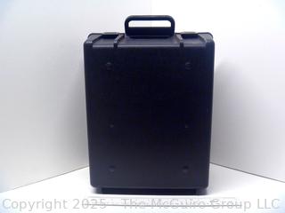 1981 Hasbro GI Joe Battle Figure Collector's Storage Case with Accessories 