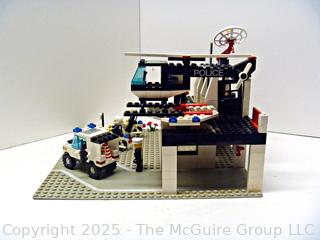 LEGO Town: Police Command Base (6386) 99% Complete
