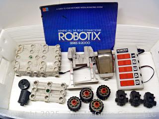 Robotix R-2000 Building Set, Incomplete Toy
