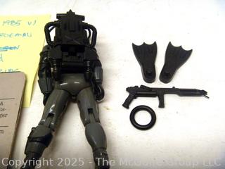 1985 GI Joe Action Figure Cobra Frogman V1 Complete with Card (NM) Toy