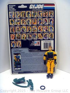 1989 GI Joe Action Figure Light Foot Complete with Full Card (NM) Toy