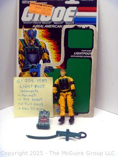 1989 GI Joe Action Figure Light Foot Complete with Full Card (NM) Toy