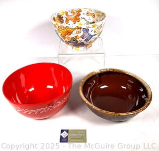 Three (3) Serving Bowls in Pottery and Melamine