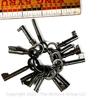 Collection of Skeleton Keys