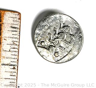 Royal Artillery Three Cannon Pewter Uniform Button, War of 1812.