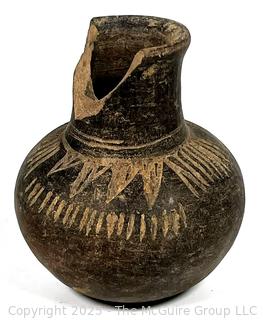 Small Pre-Columbian Mayan Mesoamerican Black Clay Chavin Pot with Engraved Decoration.  3" tall