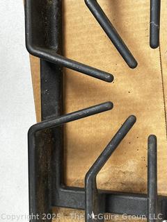 Three (3) Gas Cooking Spider Grates for Viking Ranges PA060054, New in Boxes
