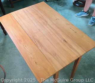 Chestnut Drop Leaf Occasional Table<br>

<br><br>

Removal: Sat (Nov 8) & Sun (Nov 9) 11-3pm, 56 Scotch Hill Rd., Cambridge NY 12816 