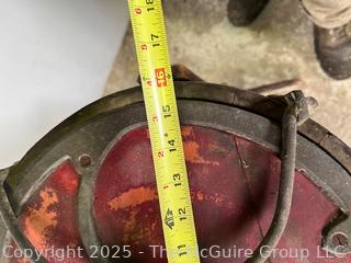 Antique Hand Crank Oak and Iron Banding Butter Churn Barrel on Stand. Measures 16W x 34"T<br>

<br><br>

Removal Options:<br><br> Sat (Nov 8) & Sun (Nov 9) 11-3pm, 56 Scotch Hill Rd., Cambridge NY 12816<br><br>

