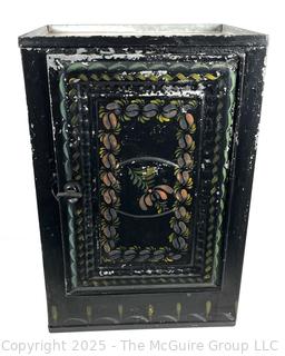 Folk Art Tole Painted Bread Box<br>

<br><br>

Removal Options:<br><br> Sat (Nov 8) & Sun (Nov 9) 11-3pm, 56 Scotch Hill Rd., Cambridge NY 12816<br><br>

Sat (Nov 15) 12-2pm, TMG Warehouse, 2800 Juniper St., Fairfax, VA 22031<br><br>

Request Shipping (david@themcguiregroupllc.com)