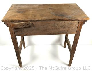 Wooden Single Drawer end table.Measures 12 x 21 x 19"T<br>

<br><br>

Removal Options:<br><br> Sat (Nov 8) & Sun (Nov 9) 11-3pm, 56 Scotch Hill Rd., Cambridge NY 12816<br><br>

