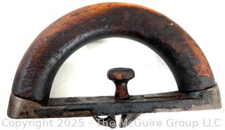 Collection of SAD Irons and Handles<br>

<br><br>

Removal Options:<br><br> Sat (Nov 8) & Sun (Nov 9) 11-3pm, 56 Scotch Hill Rd., Cambridge NY 12816<br><br>

Sat (Nov 15) 12-2pm, TMG Warehouse, 2800 Juniper St., Fairfax, VA 22031<br><br>

Request Shipping (david@themcguiregroupllc.com)