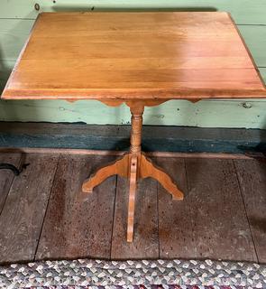 Pedestal Occasional Table w/ Beveled Edge Top<br>

<br><br>

Removal Options:<br><br> Sat (Nov 8) & Sun (Nov 9) 11-3pm, 56 Scotch Hill Rd., Cambridge NY 12816<br><br>

