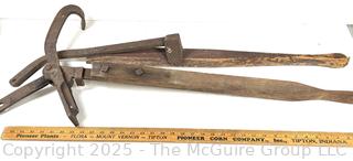Primitive Rope or Chain Stretching Tool<br>

<br><br>

Removal Options:<br><br> Sat (Nov 8) & Sun (Nov 9) 11-3pm, 56 Scotch Hill Rd., Cambridge NY 12816<br><br>

