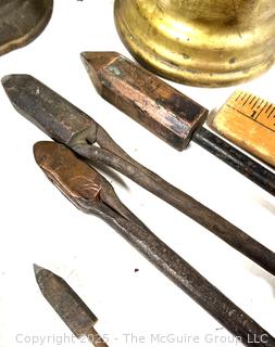 Four (4) Blow Torches and Melting Irons<br>

<br><br>

Removal Options:<br><br> Sat (Nov 8) & Sun (Nov 9) 11-3pm, 56 Scotch Hill Rd., Cambridge NY 12816<br><br>

Sat (Nov 15) 12-2pm, TMG Warehouse, 2800 Juniper St., Fairfax, VA 22031<br><br>

