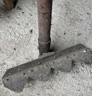 Grouping of Long Wooden Handled Farm Tools w/ Metal Heads, Used for Cultivating Row Crops and Logging<br>

<br><br>

Removal Options:<br><br> Sat (Nov 8) & Sun (Nov 9) 11-3pm, 56 Scotch Hill Rd., Cambridge NY 12816<br><br>

 
