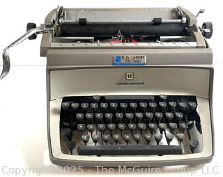 Underwood Portable Manual Typewriter<br>

<br><br>

Removal Options:<br><br> Sat (Nov 8) & Sun (Nov 9) 11-3pm, 56 Scotch Hill Rd., Cambridge NY 12816<br><br>

Sat (Nov 15) 12-2pm, TMG Warehouse, 2800 Juniper St., Fairfax, VA 22031<br><br>

Request Shipping (david@themcguiregroupllc.com)
